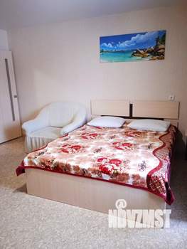 Студия квартира, посуточно, 28м2, 1/10 этаж