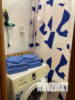 1-к квартира, посуточно, 42м2, 4/10 этаж