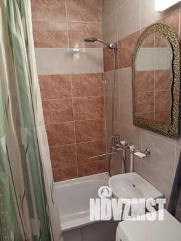 Студия квартира, посуточно, 30м2, 1/10 этаж