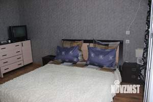 Студия квартира, посуточно, 26м2, 10/10 этаж