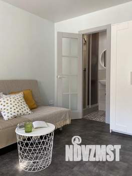 Студия квартира, посуточно, 19м2, 1/9 этаж