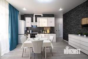 2-к квартира, посуточно, 44м2, 1/1 этаж