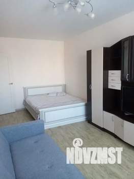 1-к квартира, посуточно, 43м2, 11/16 этаж