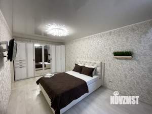 1-к квартира, посуточно, 35м2, 3/10 этаж