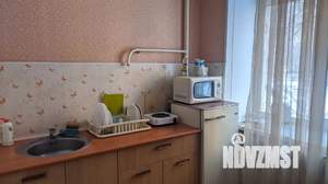 1-к квартира, посуточно, 40м2, 1/5 этаж