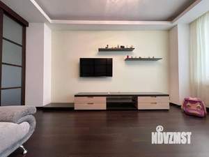 3-к квартира, посуточно, 112м2, 1/1 этаж