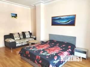 1-к квартира, посуточно, 40м2, 5/8 этаж