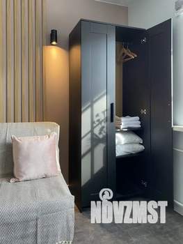 Студия квартира, посуточно, 18м2, 1/9 этаж