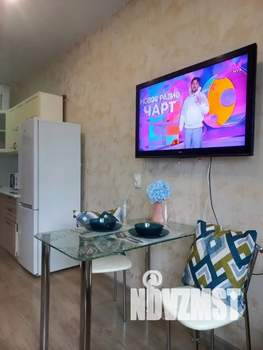 Студия квартира, посуточно, 40м2, 2/26 этаж