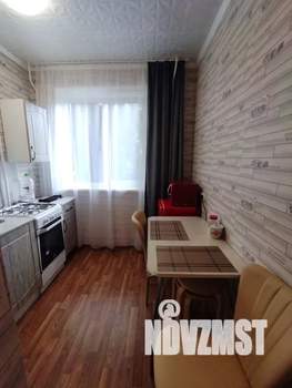 1-к квартира, посуточно, 33м2, 3/5 этаж