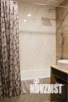 1-к квартира, посуточно, 47м2, 2/20 этаж