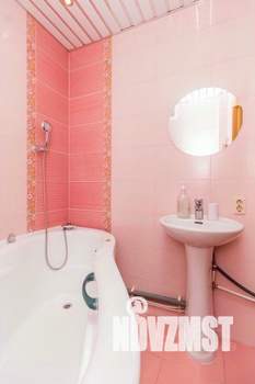 1-к квартира, посуточно, 41м2, 1/1 этаж