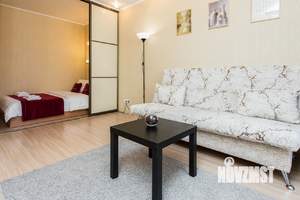 1-к квартира, посуточно, 37м2, 5/5 этаж