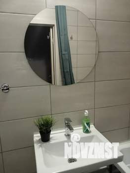 Студия квартира, посуточно, 28м2, 2/10 этаж