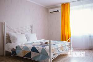 1-к квартира, посуточно, 43м2, 1/1 этаж