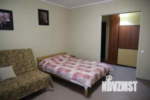 1-к квартира, посуточно, 44м2, 8/10 этаж