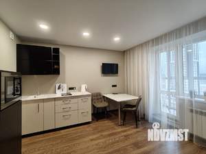 Студия квартира, на длительный срок, 28м2, 10/18 этаж