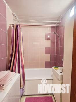 1-к квартира, посуточно, 35м2, 7/10 этаж