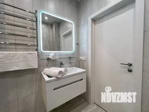 1-к квартира, посуточно, 47м2, 17/22 этаж