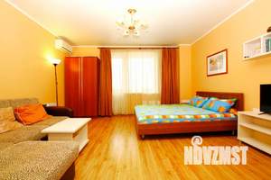 1-к квартира, посуточно, 43м2, 1/11 этаж