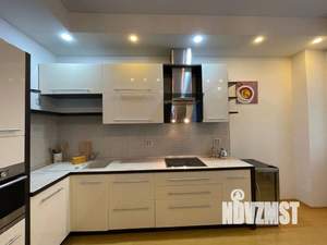 2-к квартира, посуточно, 64м2, 1/1 этаж