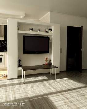 Студия квартира, на длительный срок, 58м2, 4/18 этаж