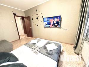 1-к квартира, посуточно, 32м2, 7/10 этаж