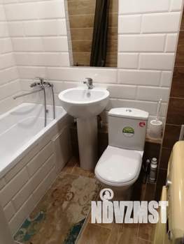 Студия квартира, посуточно, 35м2, 18/22 этаж