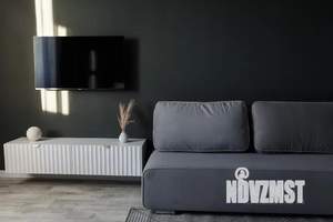 Студия квартира, посуточно, 35м2, 13/20 этаж