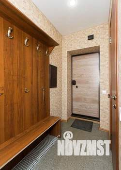 1-к квартира, посуточно, 53м2, 1/1 этаж