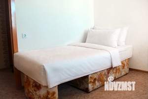 2-к квартира, посуточно, 58м2, 10/10 этаж