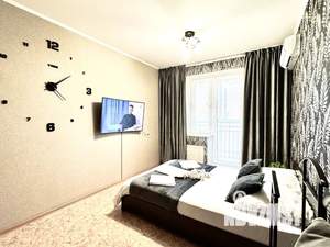 1-к квартира, посуточно, 32м2, 7/10 этаж