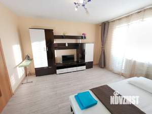 1-к квартира, посуточно, 43м2, 1/1 этаж