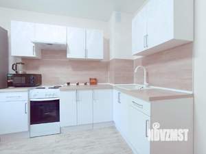 1-к квартира, посуточно, 40м2, 3/16 этаж