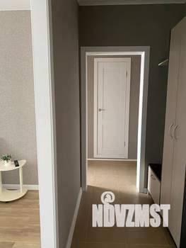 1-к квартира, посуточно, 40м2, 5/9 этаж