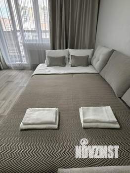 1-к квартира, посуточно, 43м2, 8/17 этаж