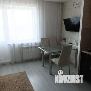 1-к квартира, посуточно, 43м2, 9/10 этаж