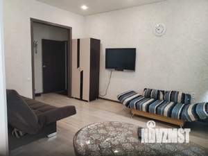 Студия квартира, посуточно, 30м2, 1/5 этаж