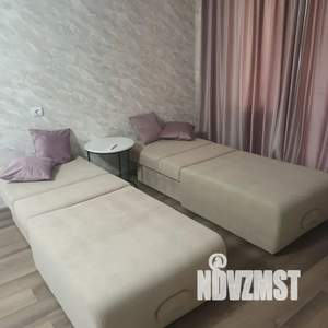 1-к квартира, посуточно, 33м2, 3/5 этаж