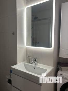 Студия квартира, посуточно, 35м2, 19/22 этаж