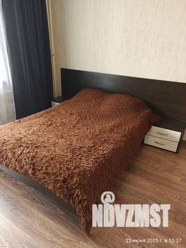 Студия квартира, посуточно, 28м2, 5/17 этаж