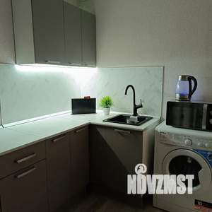 1-к квартира, посуточно, 40м2, 10/10 этаж