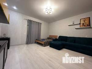 1-к квартира, посуточно, 44м2, 7/10 этаж