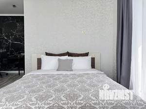 1-к квартира, посуточно, 43м2, 1/1 этаж