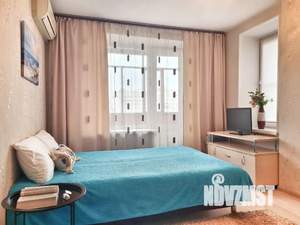 1-к квартира, посуточно, 32м2, 6/9 этаж