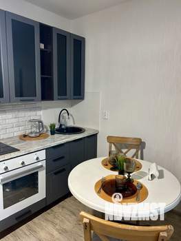 Студия квартира, посуточно, 27м2, 3/10 этаж