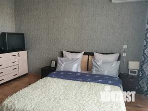 Студия квартира, посуточно, 26м2, 10/10 этаж