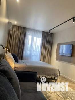 1-к квартира, посуточно, 37м2, 10/12 этаж