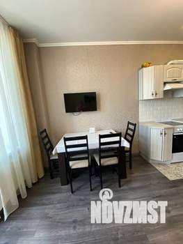 2-к квартира, посуточно, 45м2, 7/24 этаж