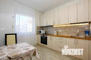 1-к квартира, посуточно, 43м2, 9/11 этаж